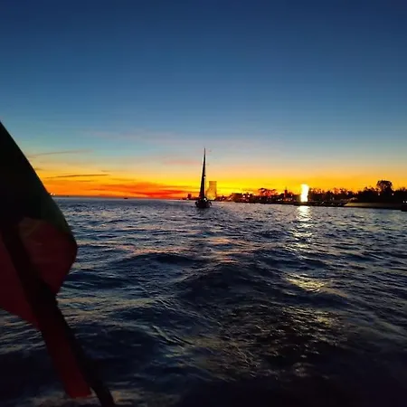 Classic Sailing Yatch 12, 5m In A Unique Experience Botel